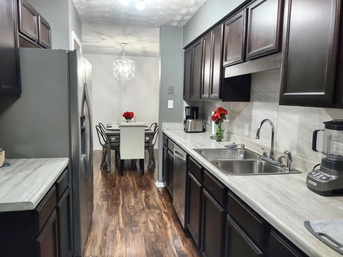 Charming Condo In Central Raleigh Exteriör bild